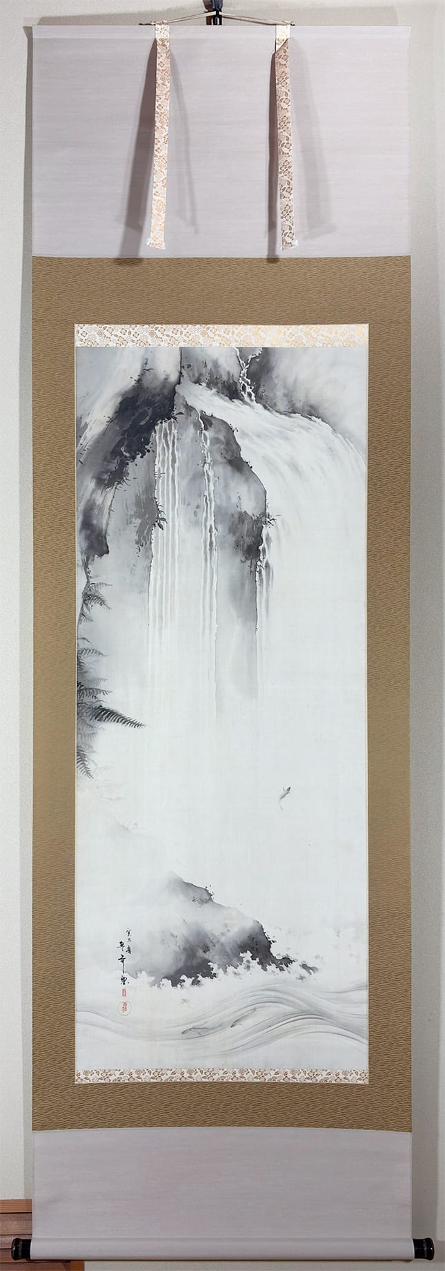 瀑布飛鮎